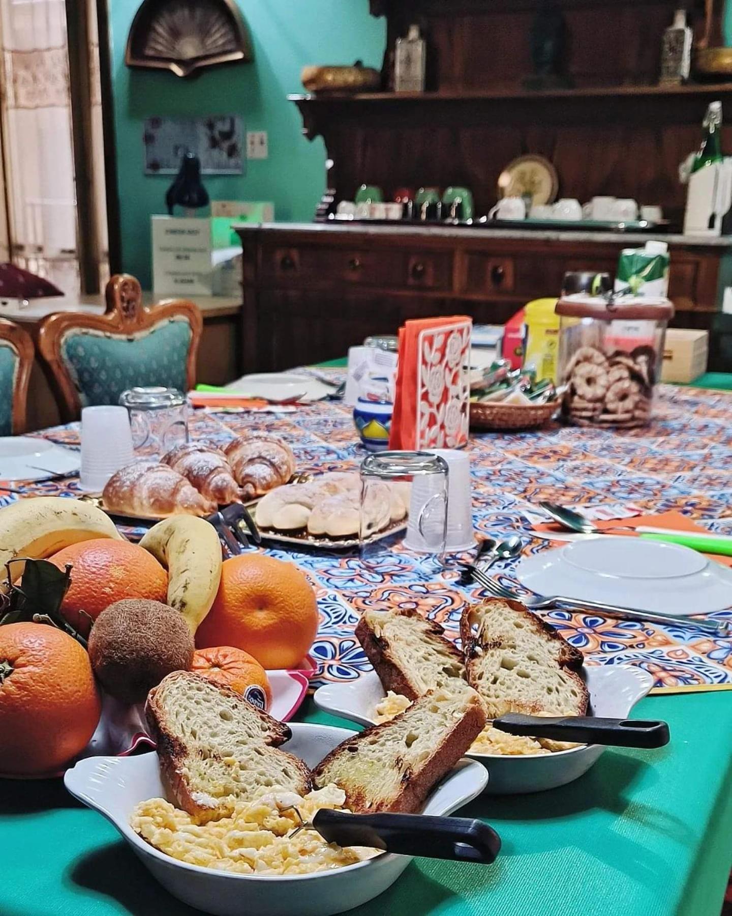 Vittorio Emanuele Bed & Breakfast 2*